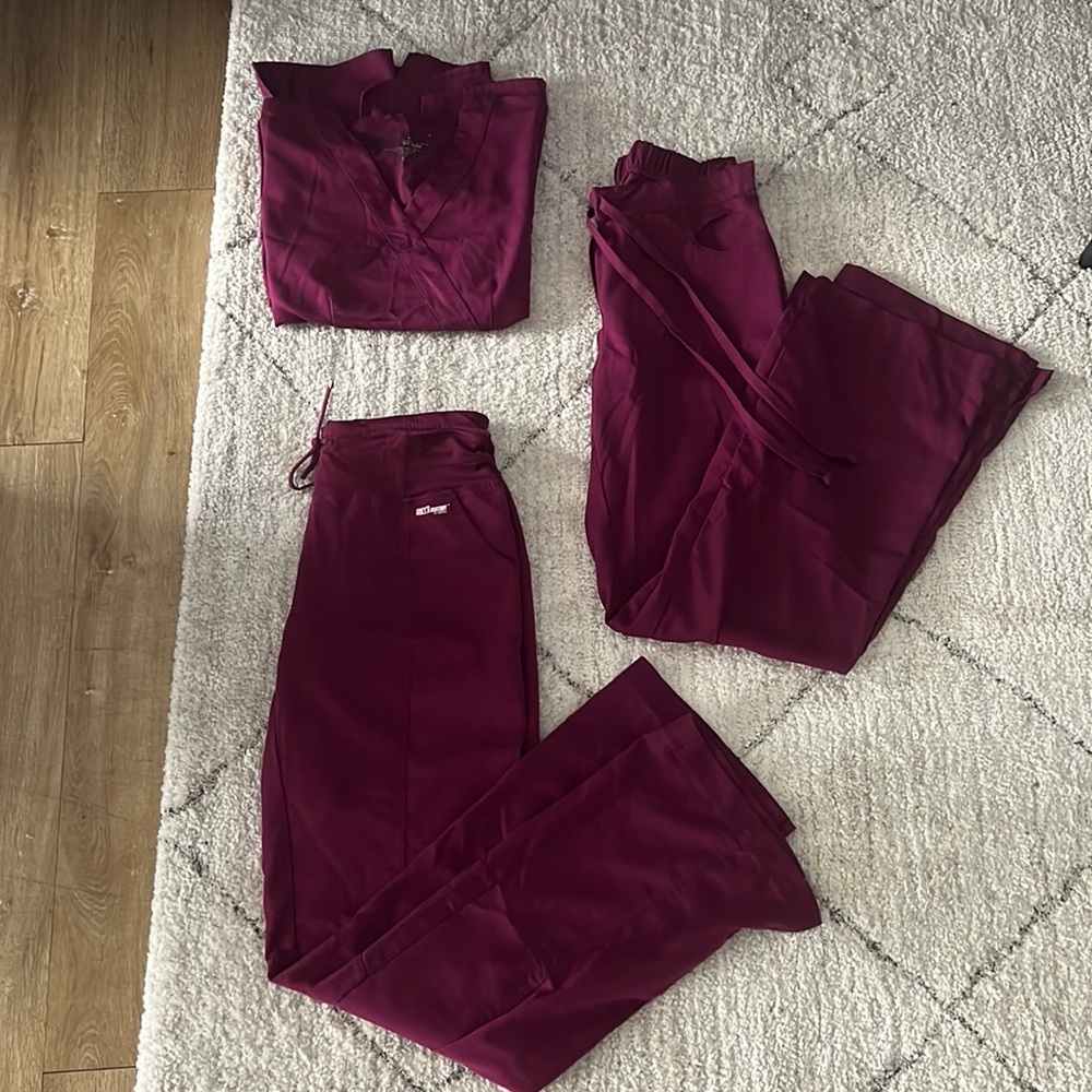 Grey’s Anatomy THREE PIECES scrub set. One small top and two pairs XS pants